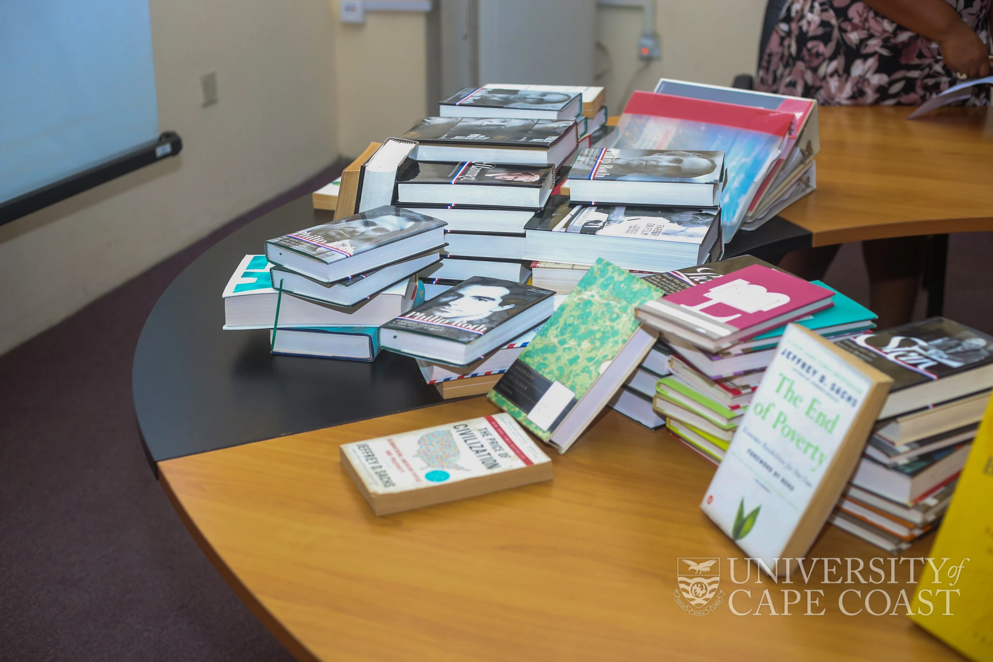 Helping Africa Foundation Donates Books to Sam Jonah Library